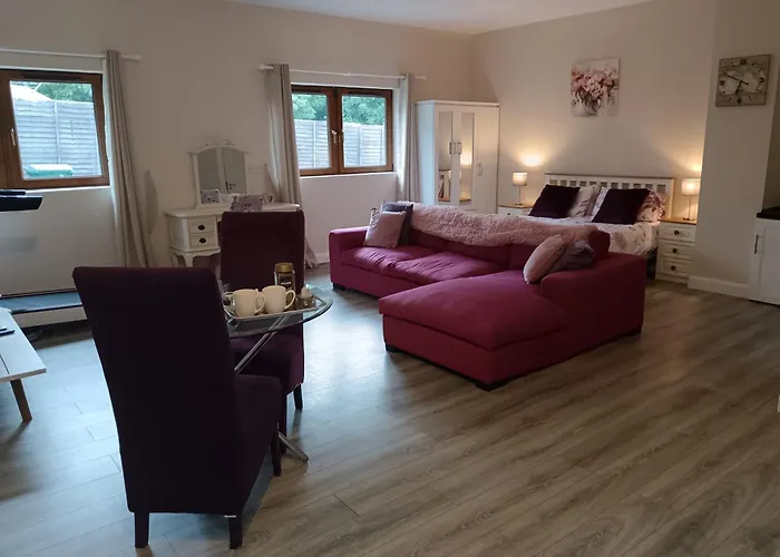 A Beautiful countryside apartment on killarney Road